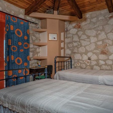 Orfeas Villa Meson Yerakarion Экстерьер фото