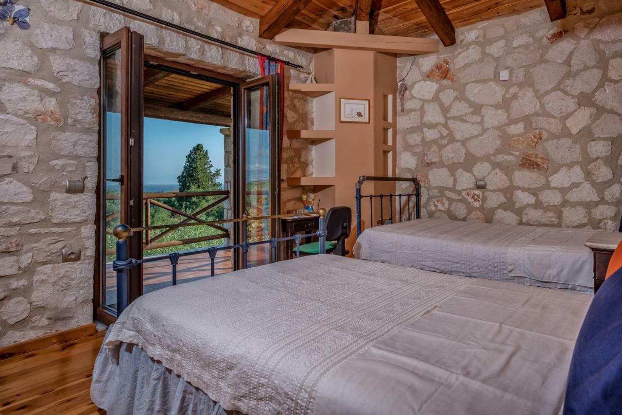 Orfeas Villa Meson Yerakarion Экстерьер фото