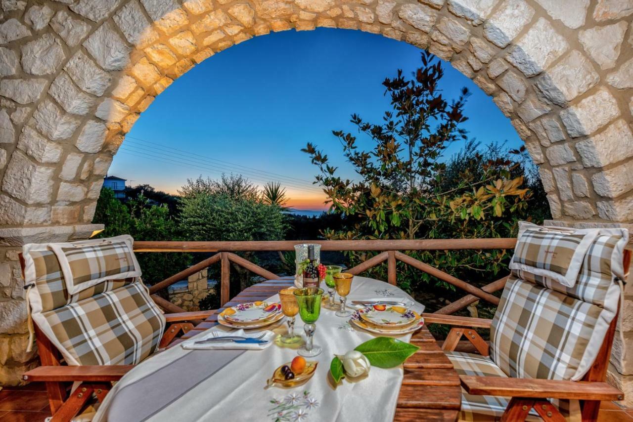 Orfeas Villa Meson Yerakarion Экстерьер фото