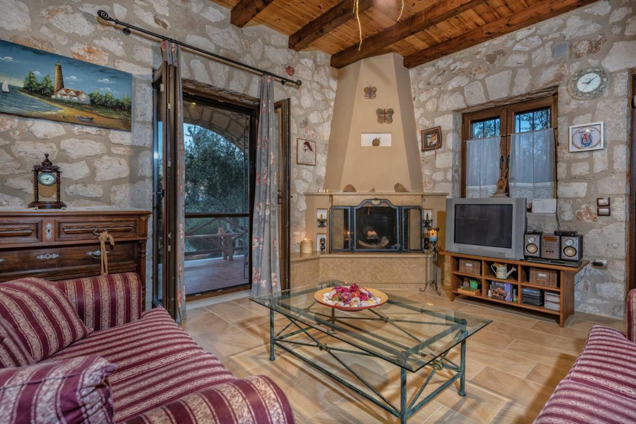 Orfeas Villa Meson Yerakarion Экстерьер фото