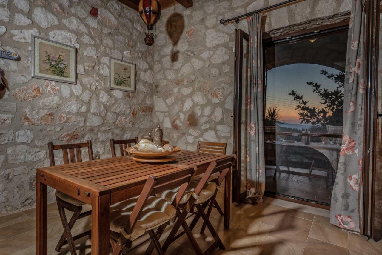 Orfeas Villa Meson Yerakarion Экстерьер фото